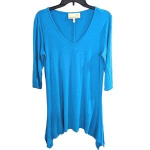 Antthony Originals bright sky blue sharkbite 3/4 sleeve v-neck tunic top M